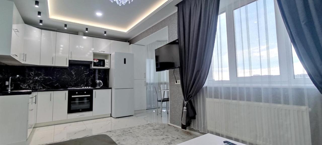 Malinki Apartment โอเดสซา ภายนอก รูปภาพ